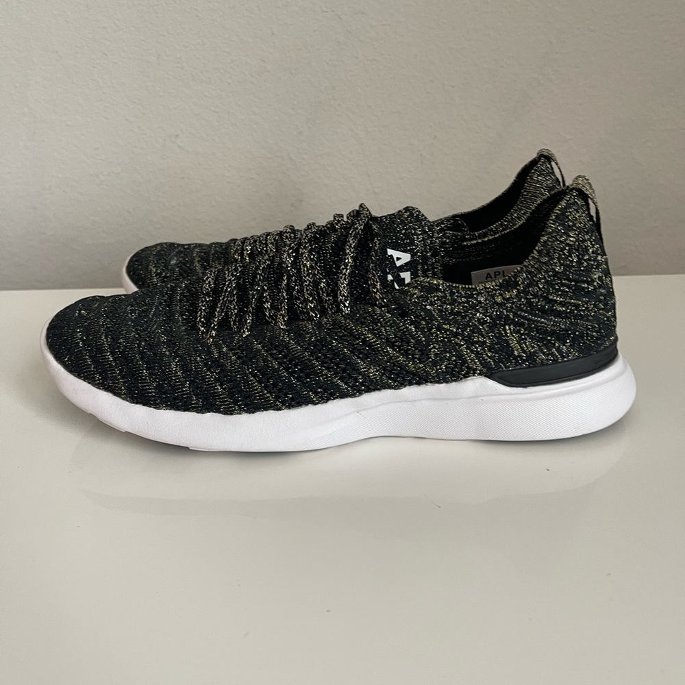 Apl Women’s Techloom Wave Hybrid Running Shoes Bl… - image 7